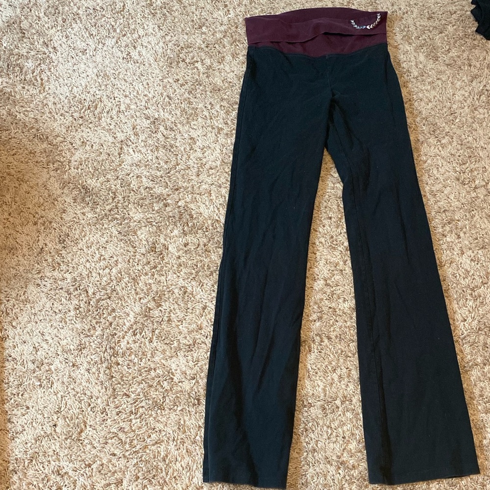 VS PINK yoga pants